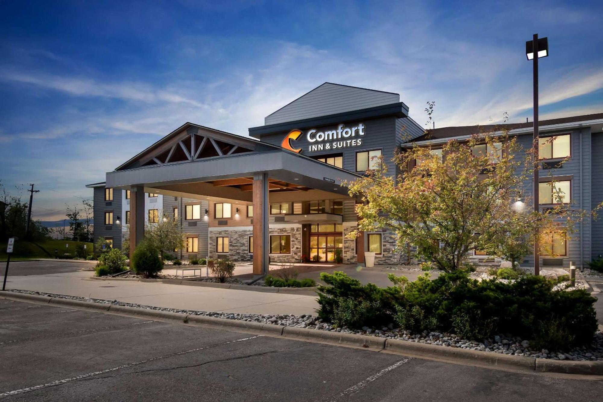 Comfort Inn & Suites Mountain Iron And Virginia Exterior foto